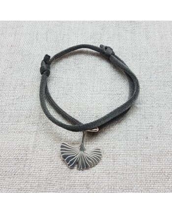 Bracelet étoile plaqué Or sur lien elastique double tour 