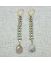Boucles d'oreilles longues epi emaillé grise avec une pierre