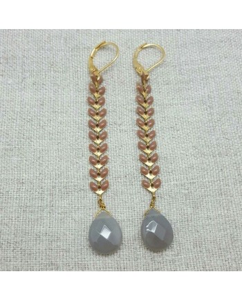 Boucles d'oreilles longues epi emaillé taupe avec une pierre