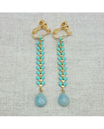 Boucles d'oreilles longues epi emaillé turquoise avec une pierre