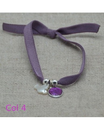 Bracelet religieux colombe en nacre et médaille vierge parme sur lien elastique 