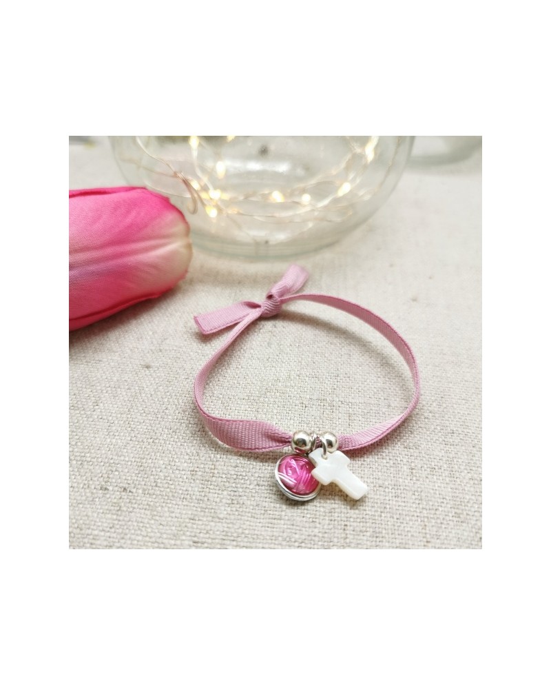 Bracelet religieux colombe en nacre et médaille vierge bleue sur lien elastique 