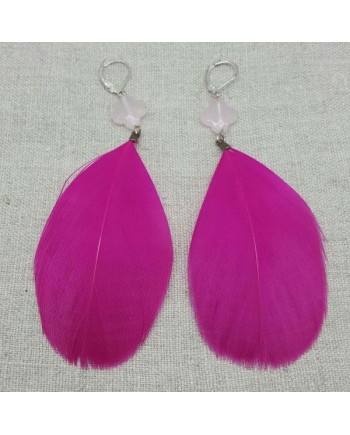 Boucle d'oreille grande plume fushia